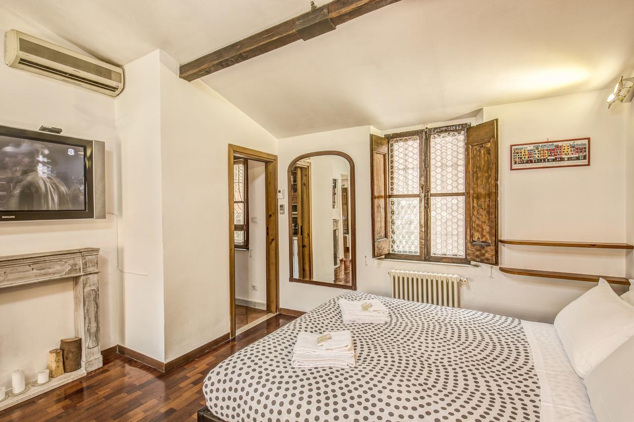 Homehouse Garofano - Rione Monti - Colosseum Rom Exterior foto